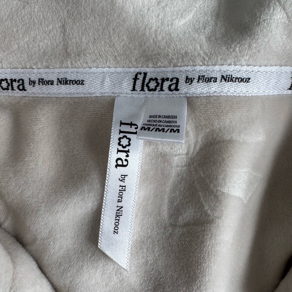 Flora Nikrooz Cream Loungewear Set - Picture 2 of 6